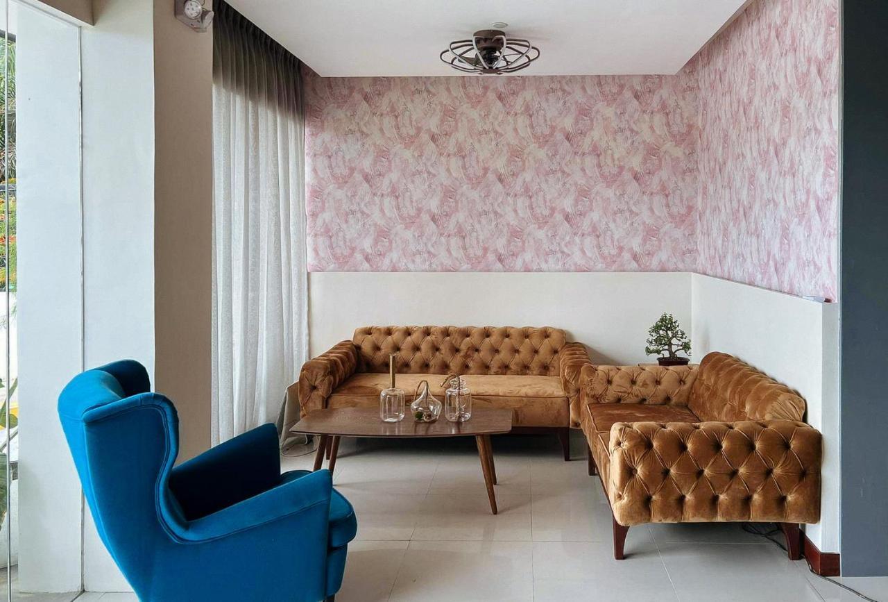 Reddoorz Plus @ Toshiko Boutique Hotel Koronadal City المظهر الخارجي الصورة