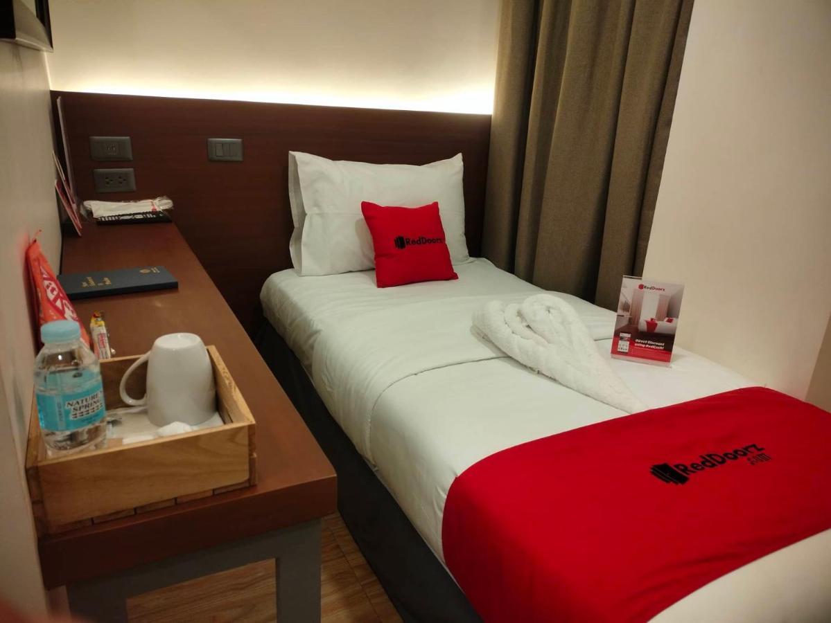 Reddoorz Plus @ Toshiko Boutique Hotel Koronadal City المظهر الخارجي الصورة